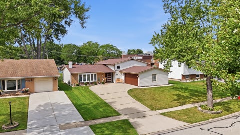 Tiny photo for 8030 Carlisle Drive, Hanover Park, IL 60133 (MLS # 12754908)