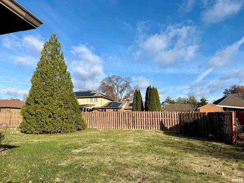 Tiny photo for 1810 Paula Lane, Marion, IL 62959 (MLS # EB460629)