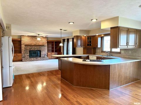 Tiny photo for 1810 Paula Lane, Marion, IL 62959 (MLS # EB460629)