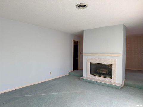 Tiny photo for 1810 Paula Lane, Marion, IL 62959 (MLS # EB460629)