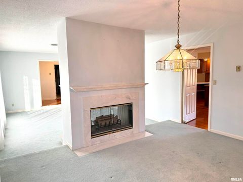 Tiny photo for 1810 Paula Lane, Marion, IL 62959 (MLS # EB460629)