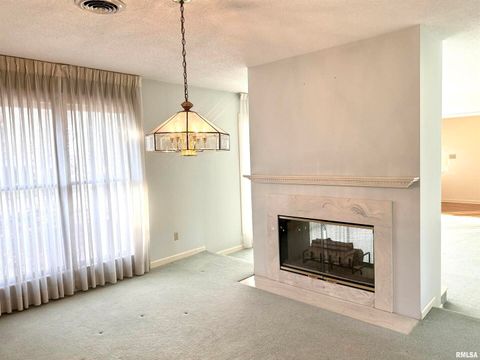 Tiny photo for 1810 Paula Lane, Marion, IL 62959 (MLS # EB460629)