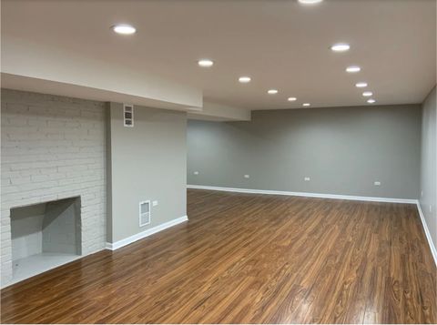 Tiny photo for 4642 S Hawthorne Avenue, Lyons, IL 60534 (MLS # 12458270)