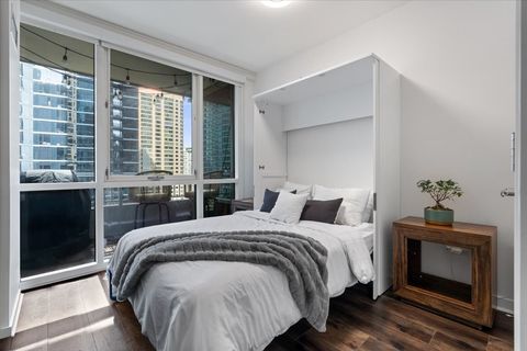 Tiny photo for 505 N MCCLURG Court #2001, Chicago, IL 60611 (MLS # 12485066)