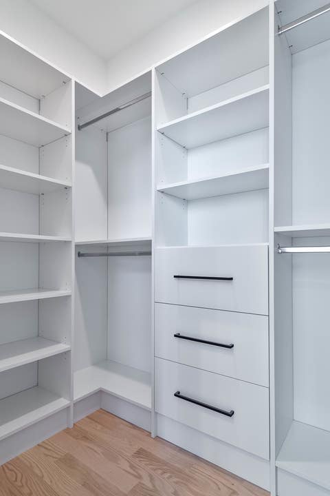 Tiny photo for 5355 N Melvina Avenue, Chicago, IL 60630 (MLS # 12717706)