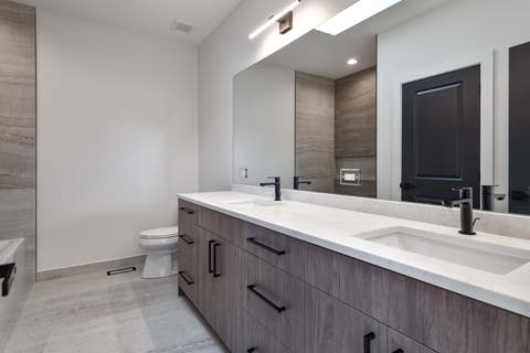 Tiny photo for 5355 N Melvina Avenue, Chicago, IL 60630 (MLS # 12717706)