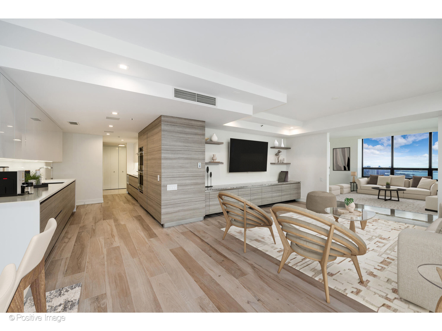 180 E Pearson Street 5803