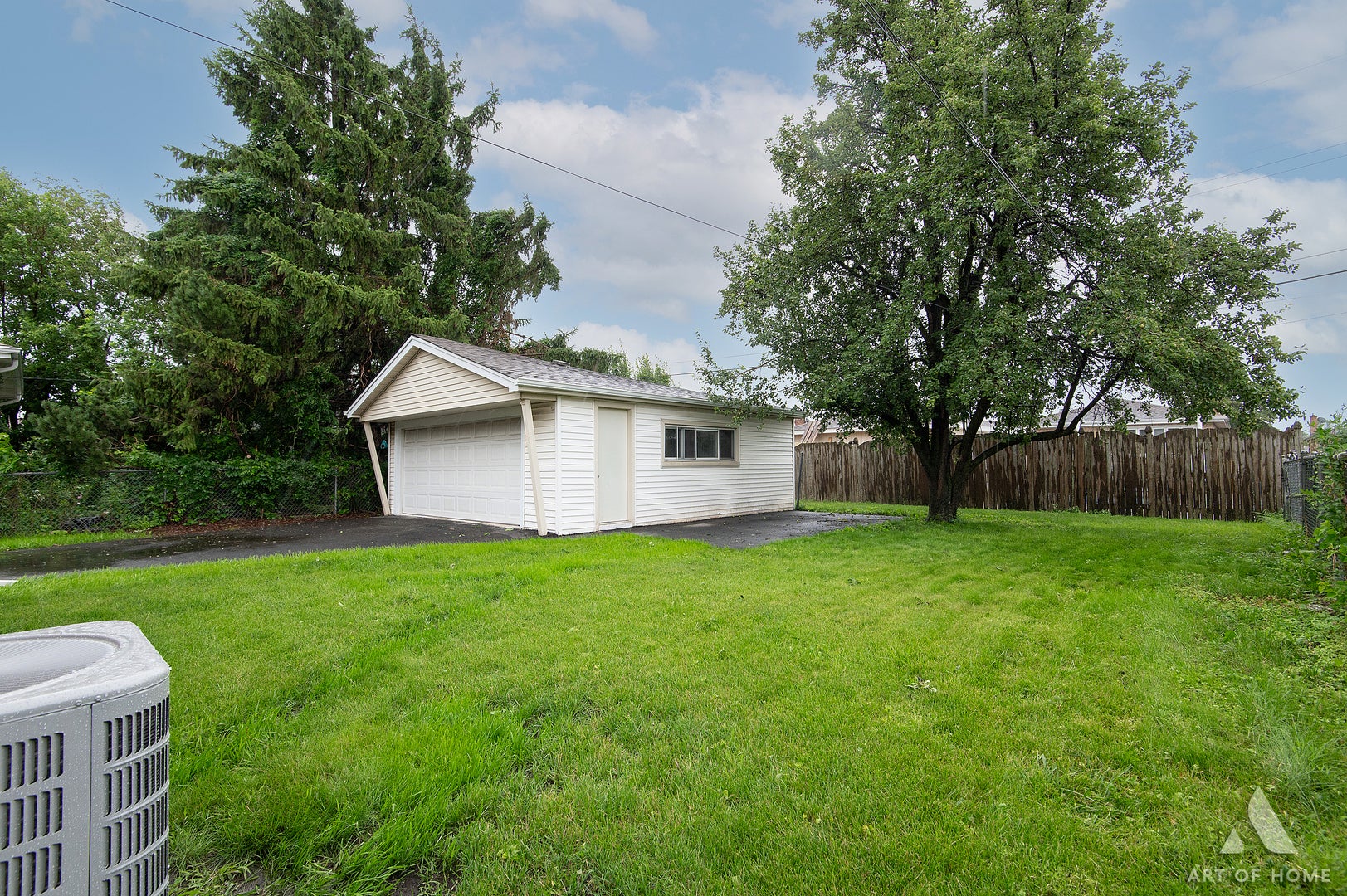 6127 W 79th Place