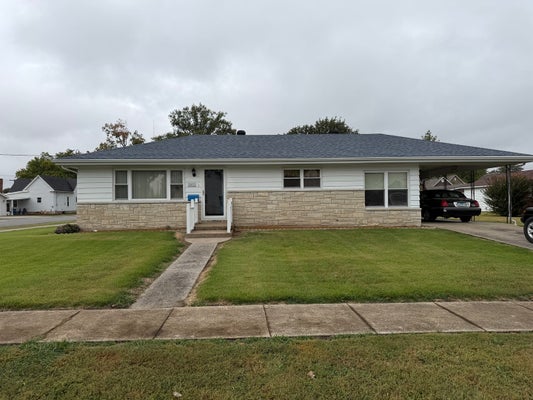409 S MILL ST, PINCKNEYVILLE, IL 62274 - Image 9dabab40a8124d6cef95ce836cabceea/3402186882