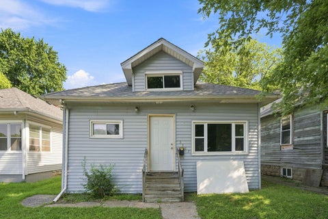 Photo of 3337 7 1/2 Avenue, Rock Island, IL 61201 (MLS # 12719127)