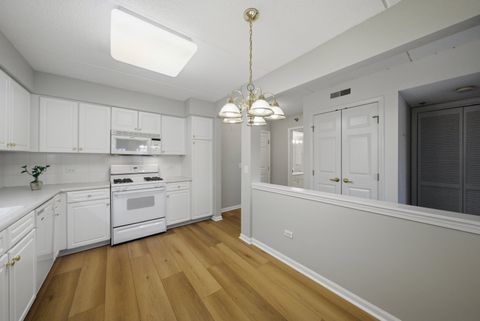 Tiny photo for 7081 W Touhy Avenue #407, Niles, IL 60714 (MLS # 12583494)