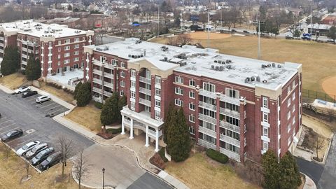 Tiny photo for 7081 W Touhy Avenue #407, Niles, IL 60714 (MLS # 12583494)