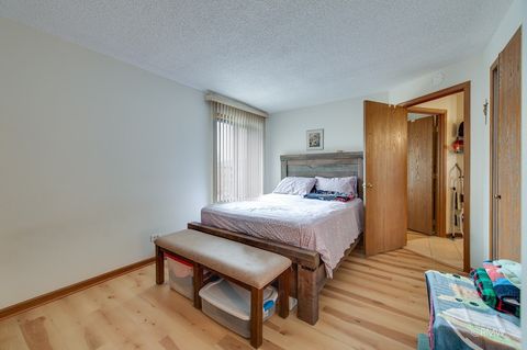 Tiny photo for 710 N Briar Hill Lane #5, Addison, IL 60101 (MLS # 12583765)