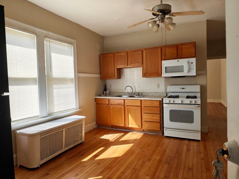 Tiny photo for 2119 Gunderson Avenue, Berwyn, IL 60402 (MLS # 12764554)