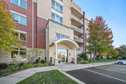 Tiny photo for 8300 Concord Drive #213, Morton Grove, IL 60053 (MLS # 12780455)