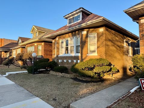 Tiny photo for 7945 S Perry Avenue, Chicago, IL 60620 (MLS # 12578889)