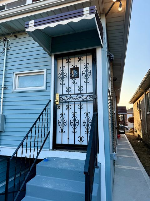 Tiny photo for 7945 S Perry Avenue, Chicago, IL 60620 (MLS # 12578889)