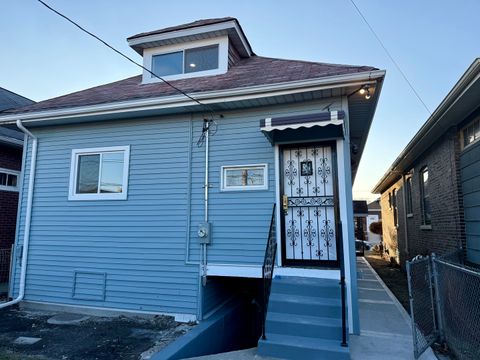 Tiny photo for 7945 S Perry Avenue, Chicago, IL 60620 (MLS # 12578889)