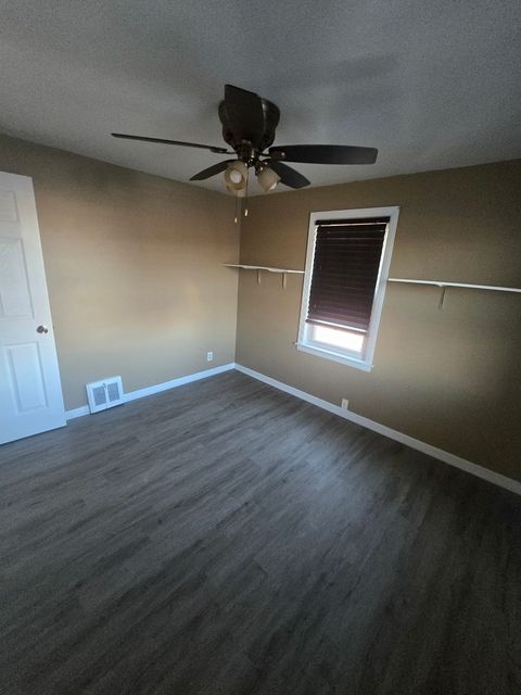 Tiny photo for 11233 S Avenue M, Chicago, IL 60617 (MLS # 12576783)