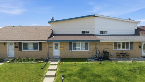 Tiny photo for 9005 SHERRY Lane, Des Plaines, IL 60016 (MLS # 12702109)