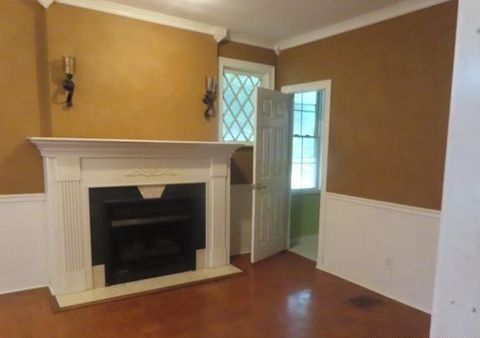 Tiny photo for 1142 E Broadway, Monmouth, IL 61462 (MLS # 12470905)