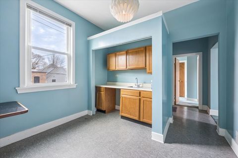 Tiny photo for 2149 W Eastwood Avenue, Chicago, IL 60625 (MLS # 12610716)