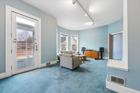 Tiny photo for 2149 W Eastwood Avenue, Chicago, IL 60625 (MLS # 12610716)