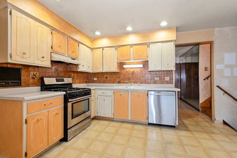 Tiny photo for Crestwood, IL 60418 (MLS # 12524732)