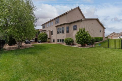 Tiny photo for 13 Kilborn Court, Bloomington, IL 61704 (MLS # 12653496)