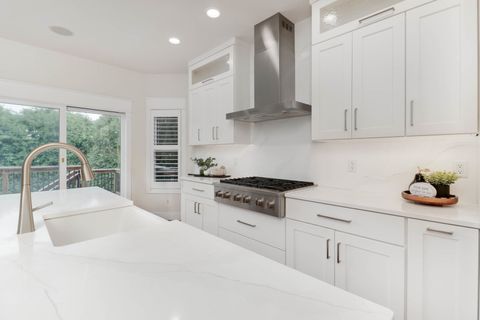 Tiny photo for 13 Kilborn Court, Bloomington, IL 61704 (MLS # 12653496)