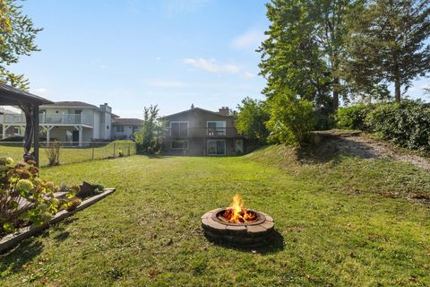 Tiny photo for 188 Oakwood Drive, Antioch, IL 60002 (MLS # 12534503)