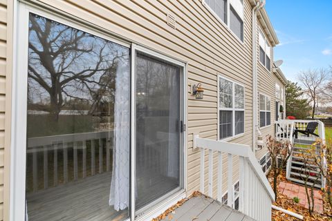 Tiny photo for 221 Mistwood Lane #221, Crystal Lake, IL 60014 (MLS # 12520588)