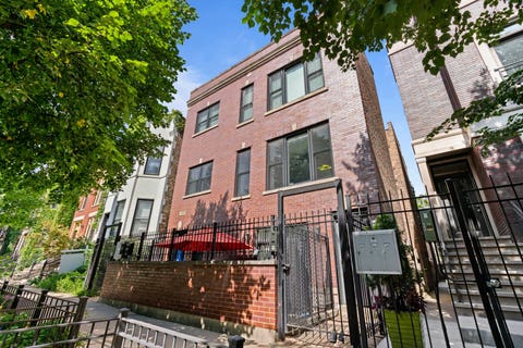 Photo of 1525 N Claremont Avenue #1A, Chicago, IL 60622 (MLS # 12718531)