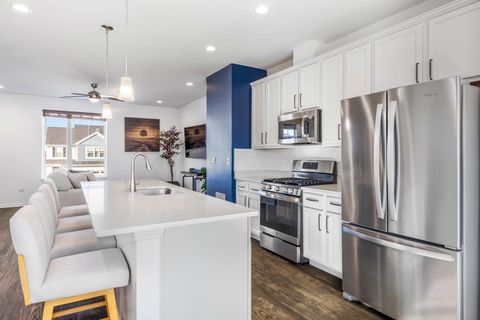 Tiny photo for 4213 Calder Lane, Aurora, IL 60504 (MLS # 12567899)