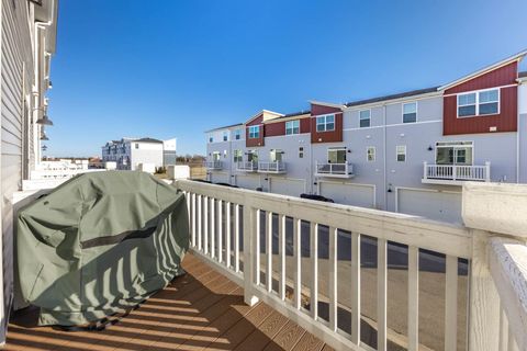 Tiny photo for 4213 Calder Lane, Aurora, IL 60504 (MLS # 12567899)