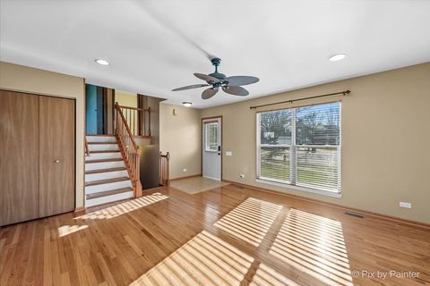 Tiny photo for 1502 Sawgrass Court, Elgin, IL 60123 (MLS # 12592325)