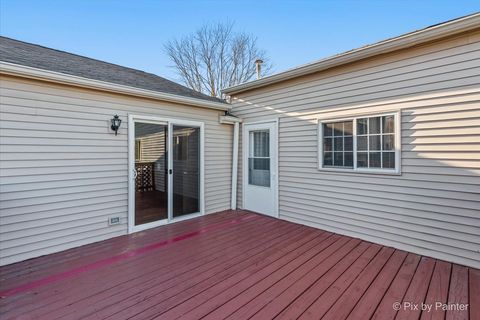 Tiny photo for 1502 Sawgrass Court, Elgin, IL 60123 (MLS # 12592325)