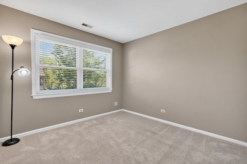 Tiny photo for 22 Ascot Circle, Schaumburg, IL 60194 (MLS # 12464806)
