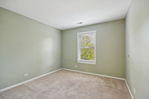 Tiny photo for 22 Ascot Circle, Schaumburg, IL 60194 (MLS # 12464806)