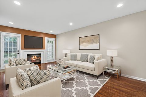 Tiny photo for 22 Ascot Circle, Schaumburg, IL 60194 (MLS # 12464806)