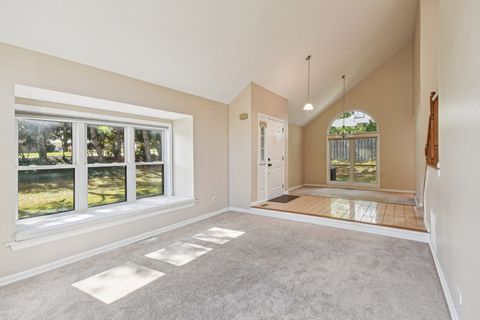 Tiny photo for 22 Ascot Circle, Schaumburg, IL 60194 (MLS # 12464806)