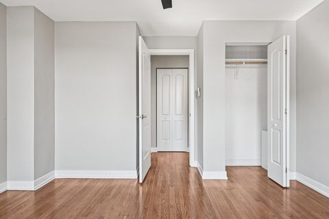 Tiny photo for 2909 N SHERIDAN Road #908, Chicago, IL 60657 (MLS # 12432626)