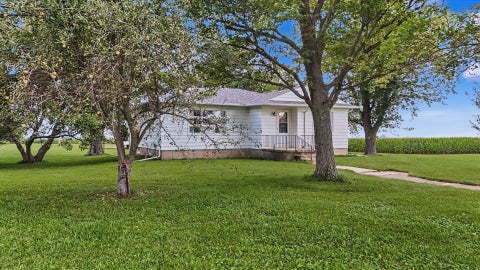 Tiny photo for 396 N 100e Road, Gibson City, IL 60936 (MLS # 12719976)