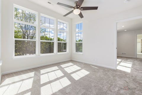 Tiny photo for 23084 N Prairie Lane, Lincolnshire, IL 60069 (MLS # 12669250)