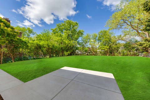 Tiny photo for 23084 N Prairie Lane, Lincolnshire, IL 60069 (MLS # 12669250)