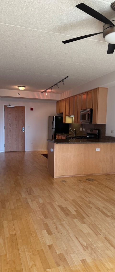 Tiny photo for 1250 S Indiana Avenue #702, Chicago, IL 60605 (MLS # 12474353)