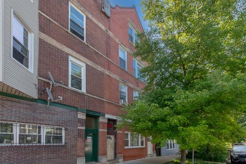 2955 N Spaulding Avenue Chicago IL 60618