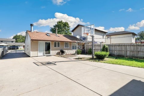 Tiny photo for 4039 W 90th Place, Hometown, IL 60456 (MLS # 12739869)