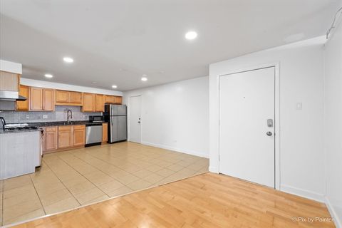 Tiny photo for 8802 Briar Court #3A, Des Plaines, IL 60016 (MLS # 12532978)