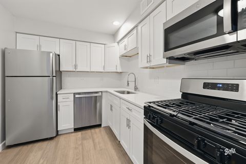 Tiny photo for 5500 Carriageway Drive #213, Rolling Meadows, IL 60008 (MLS # 12379515)